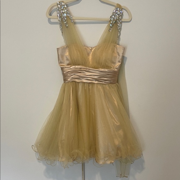 Dancing Queen Gold Sequin Kids Dress - Picture 1 of 6